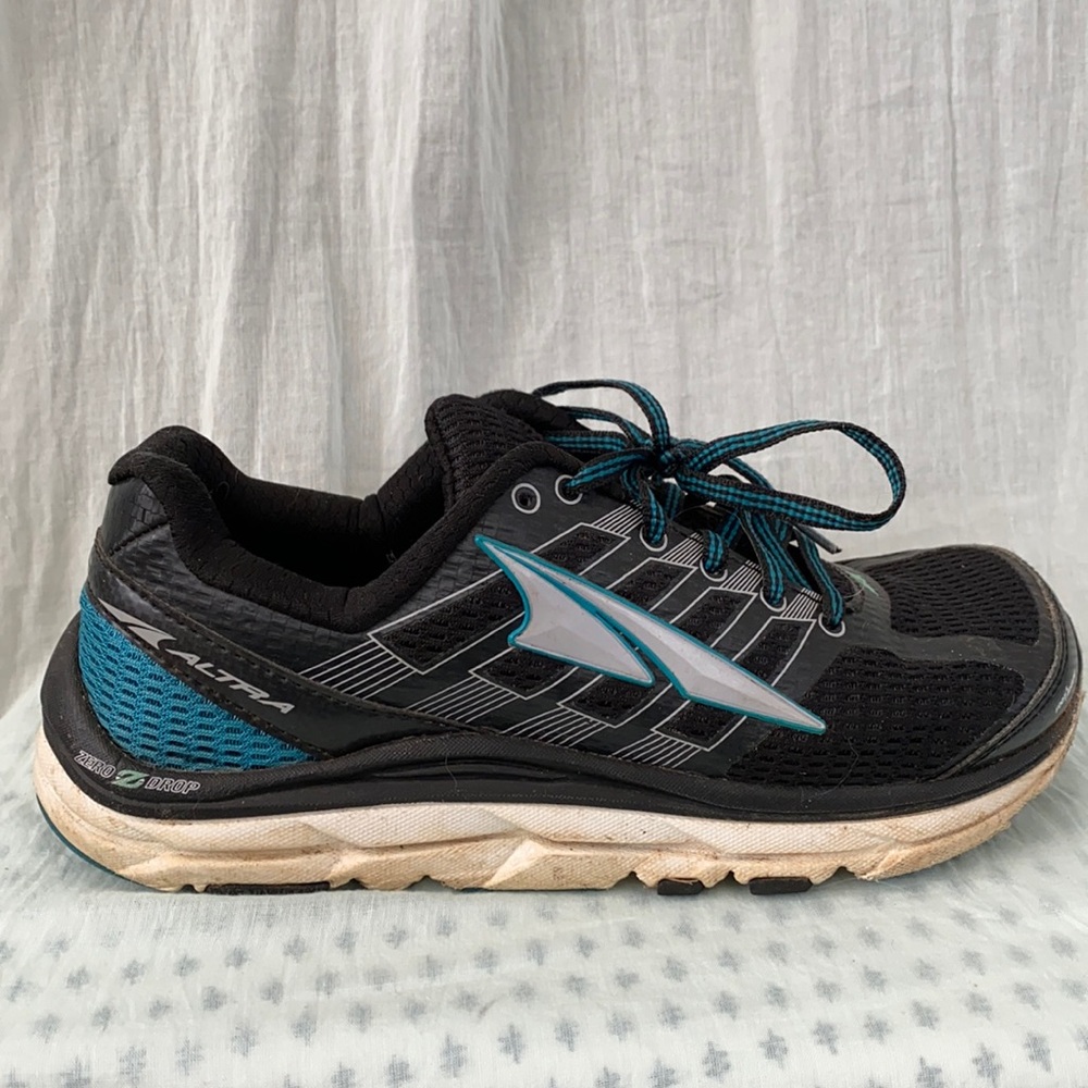 Altra Provision 3.0 Running Shoes, Size 6.5